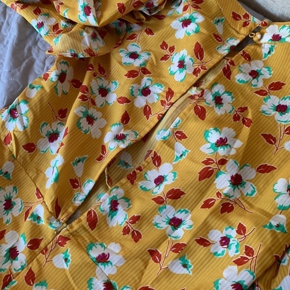 ASOS DESIGN frill neck midi tea dress in yellow floral print open back size‎ 4 - Picture 7 of 15